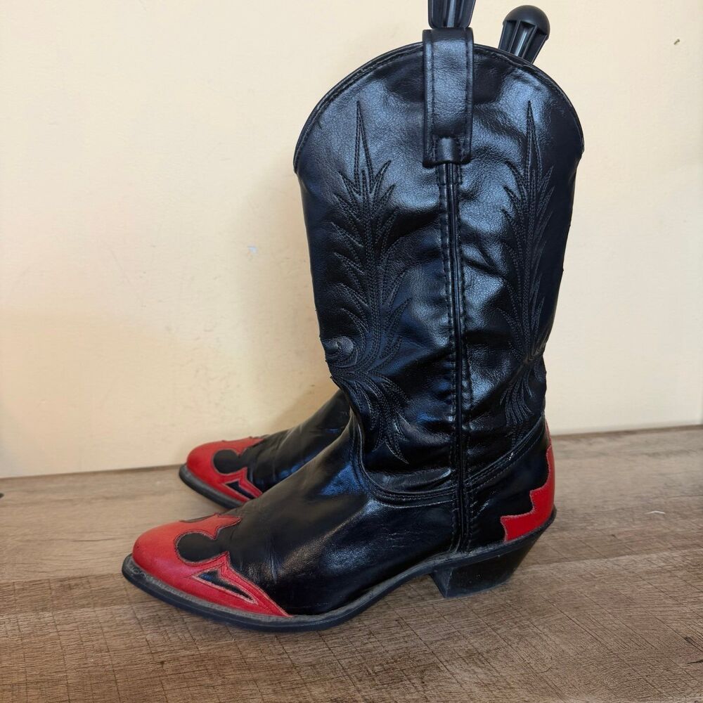 Vintage ACME women’s cowboy boots black red size 7.5 western shoes cowgirl